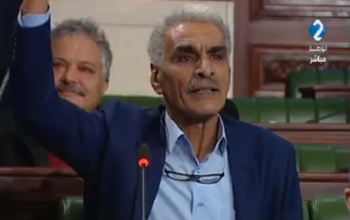 Ammar Amroussia rpond  Youssef Chahed avec des sucettes

