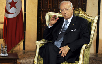 Caïd Essebsi inquiet de l'avenir de la Tunisie et parle de Marzouki, de Jebali et de Mestiri