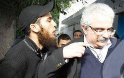 L'agresseur de Zyed Krichen et Hammadi Redissi arrêté bien qu'il se soit rasé