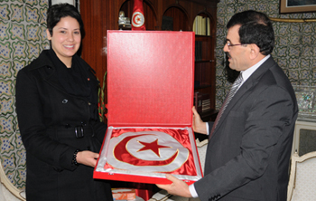 Ali Laârayedh : «Khaoula Rachidi est un symbole de la femme tunisienne»