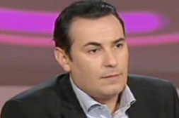 Moez Ben Gharbia à ceux qu'il qualifie de pseudos révolutionnaires : cessez vos mensonges et vos insultes! (vidéo)
