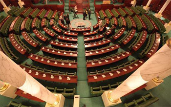 Report du vote de confiance au gouvernement Essid au jeudi 5 févier