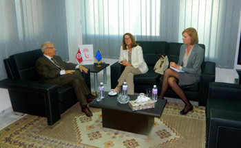 Laura Baeza, ambassadeur de l'UE, au siège de Nidaa Tounes