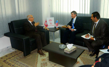 Tunisie - Béji Caïd Essebsi reçoit l'ambassadeur américain Jacob Walles 
