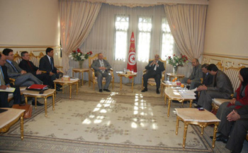 Tunisie – Jebali décide des mesures immédiates pour le recrutement ou l'indemnisation mensuelle de tous les blessés de la révolution