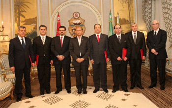 Tunisie - Moncef Marzouki remet les lettres de créance à 5 nouveaux ambassadeurs