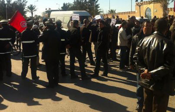 Tunisie - Meeting d'Al Joumhouri à Kairouan empêché par les LPR