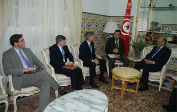 Tunisie - Hamadi Jebali rencontre une dizaine d'ambassadeurs et diplomates étrangers