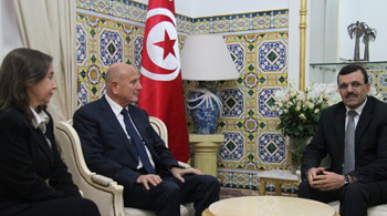 Tunisie - Réunion entre Ali Laârayedh, Ahmed Nejib Chebbi et Maya Jribi