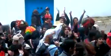 Tunisie – Du Harlem Shake devant le ministère de l'Education