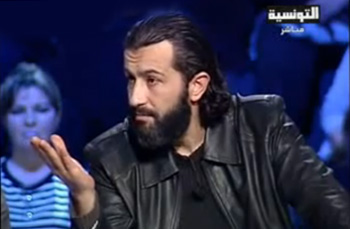 Le jihadiste Abou Zeid Ettounsi « je ne conseille pas aux jeunes tunisiens de se rendre en Syrie »
(vidéo)