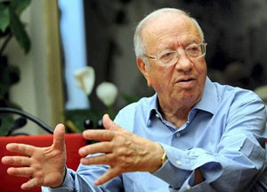 Bji Cad Essebsi : Lenvironnement de Moncef Marzouki est compos de Taghout ! 