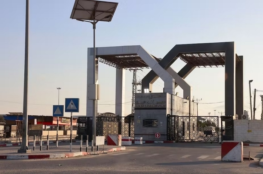 Rafah referme après le passage de vingt camions d’aides vers Gaza
