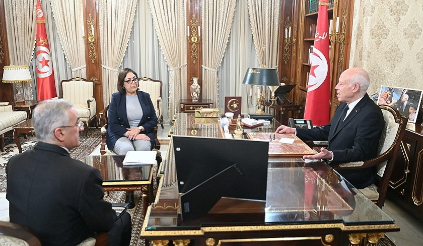 Kaïs Saïed : il faut sauver la Société tunisienne du sucre

