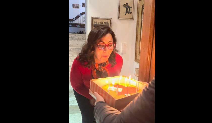 En photos : Chaima Issa fte son anniversaire chez elle 