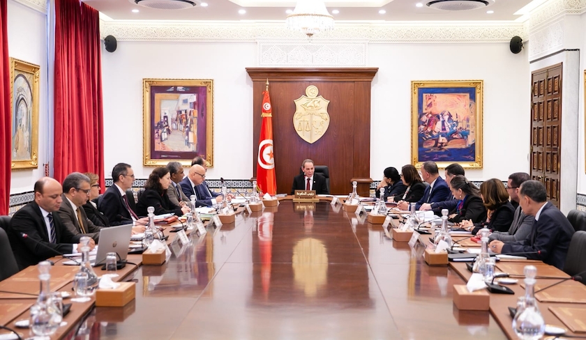 Hachani supervise la commission de l’accélération de la réalisation des projets publics