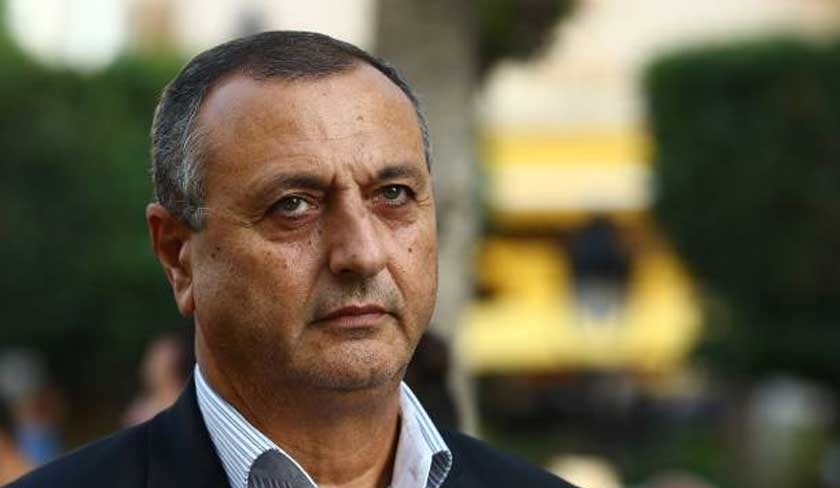 Lettre d’Issam Chebbi depuis sa cellule : « les simulacres de procès ne nous intimideront pas »