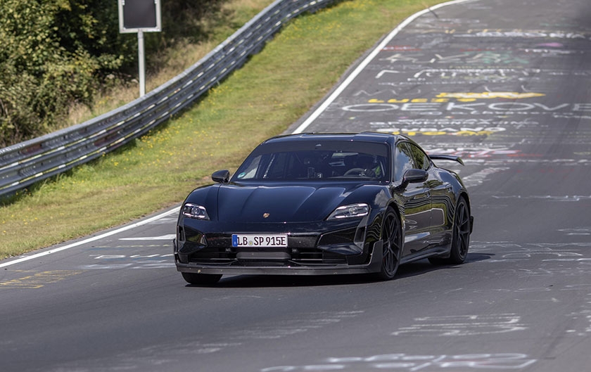 Nrburgring : la voiture lectrique Porsche Taycan tablit un nouveau record