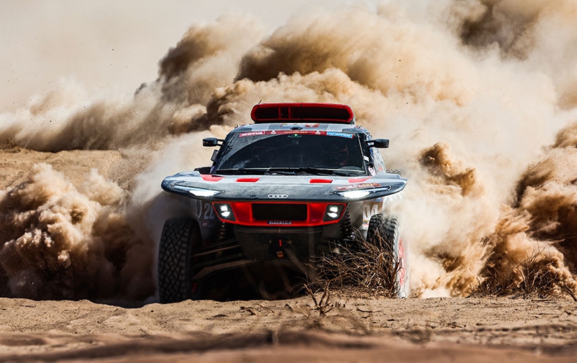 L’Audi remporte le rallye Dakar avec le RS Q e-tron