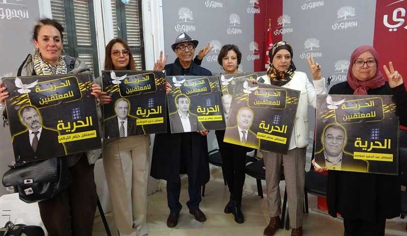 Les familles des détenus politiques crient à l'injustice et dénoncent des restrictions à l'excès 