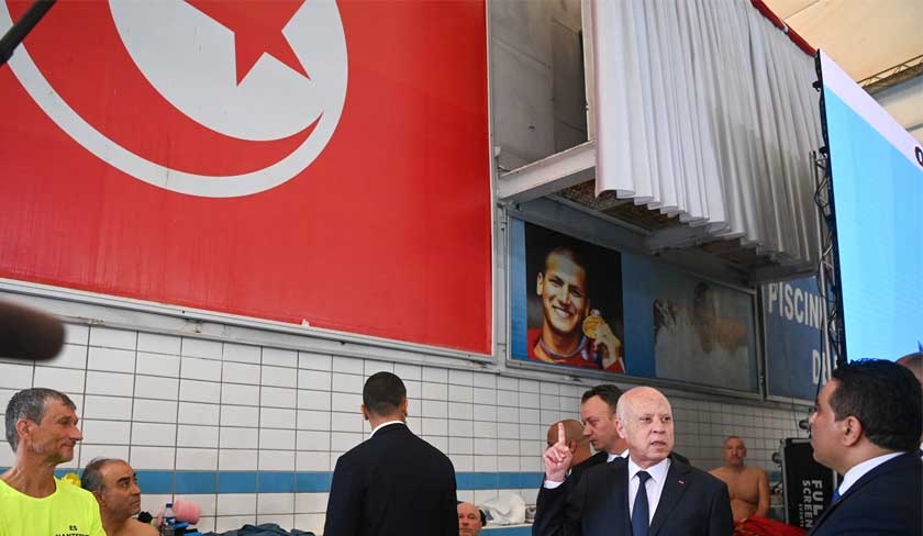 Incident du drapeau : arrestation du prsident de la Fdration de natation et dun autre responsable