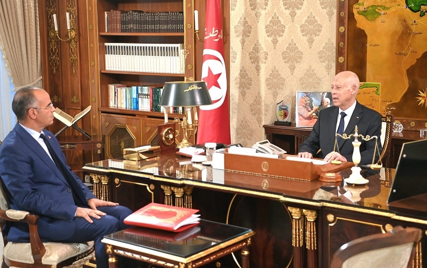 Kaïs Saïed s’entretient avec Kamel Maddouri