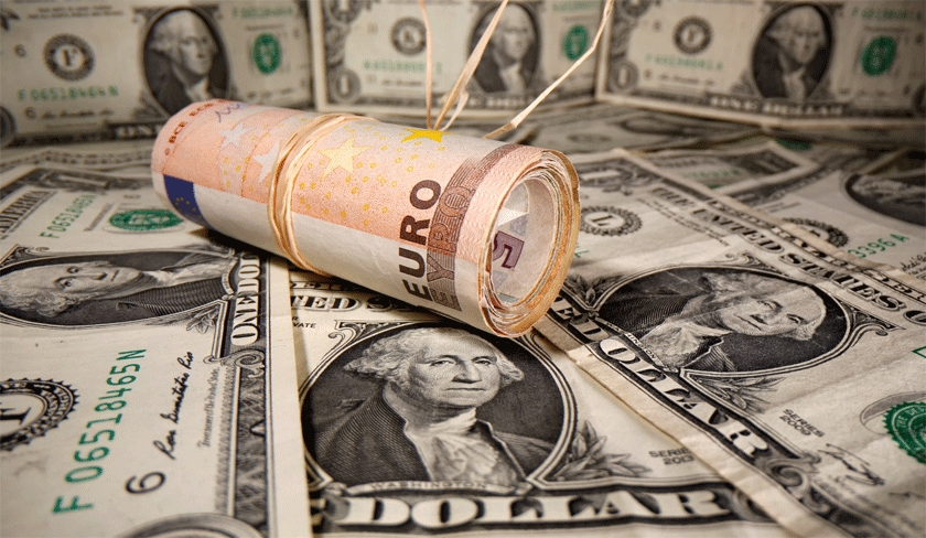 Le dollar au sommet depuis plus de deux ans face à l'euro, porté par le retour imminent de Trump
