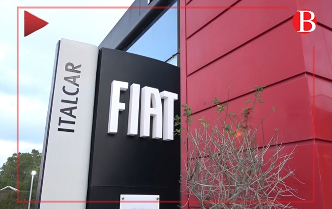 Vido - La Fiat 500 clbre l'art