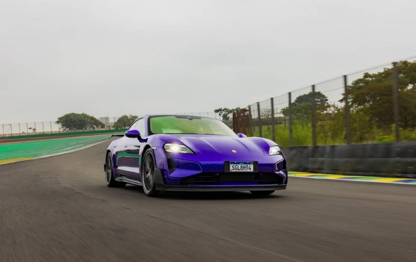Le Taycan Turbo GT établit un nouveau record à Interlagos