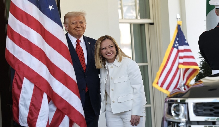 Trump optimiste sur un accord douanier avec l'UE après sa rencontre avec Meloni