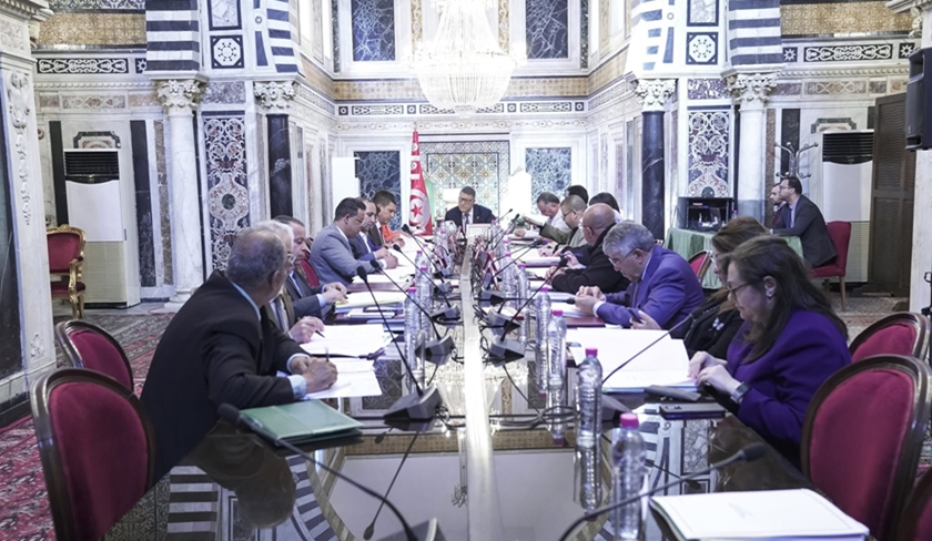 Amnistie des chques sans provision : le Parlement renvoie le projet de loi en commission