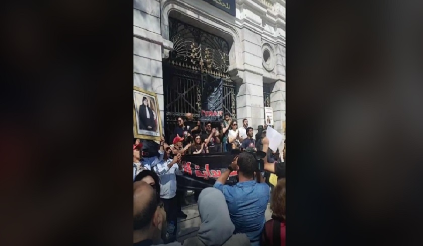 Rassemblement en soutien  Ahmed Souab devant le Tribunal administratif