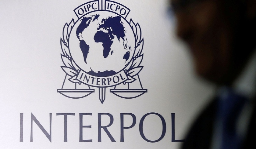 Interpol a-t-il vraiment ordonn  ses employs de fuir la Libye vers la Tunisie ?