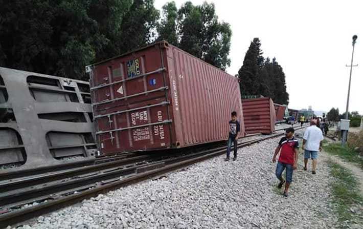 En photos - Draillement dun train de marchandises  Grombalia