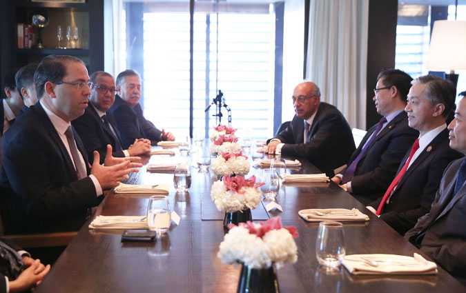 Youssef Chahed rencontre des investisseurs chinois à Pékin