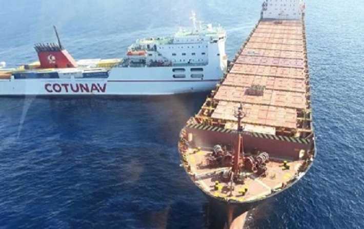 Collision entre un navire de la CTN et un porte-conteneurs chypriote

