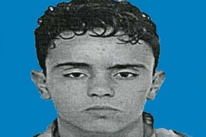 Le terroriste Adel Ghandri attaque le juge prs du tribunal militaire

