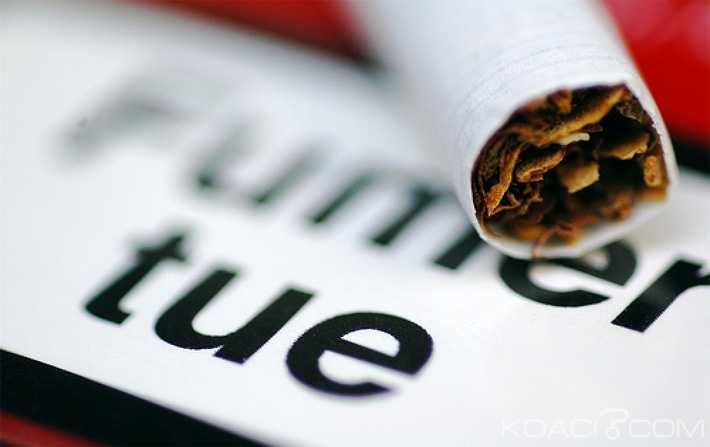 Un délai d'un an pour les fabricants de tabac pour apposer des étiquettes de mise en garde

