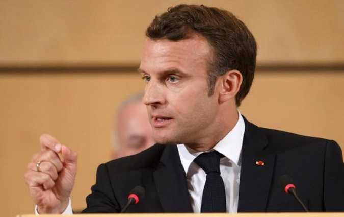 Emmanuel Macron condamne les attentats terroristes à Tunis
