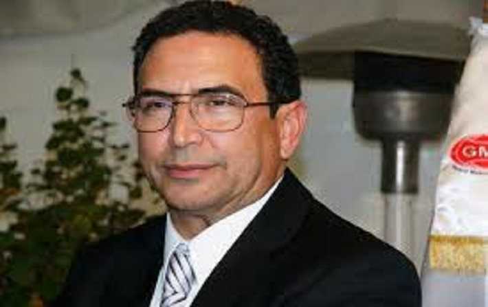 Mohamed Awsat Ayari prsente sa candidature  lIsie