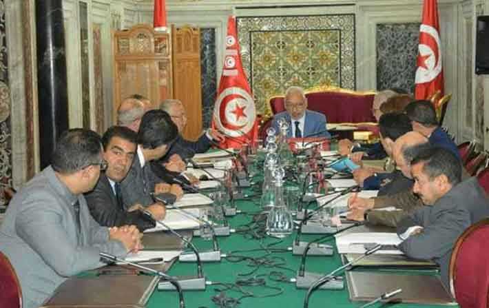 Abir Moussi conteste la présence de Habib Khedher au Parlement
