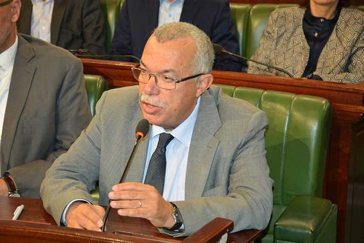 Noureddine Bhiri : tout parti entravant les travaux du Parlement doit tre dissous ! 
