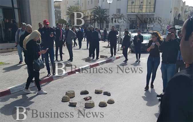 Attentat-suicide au Lac 2 de Tunis devant l'ambassade amricaine 