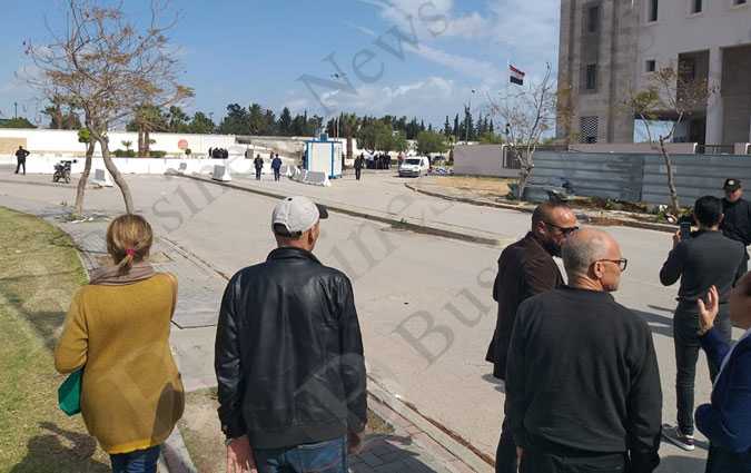 Les photos de l'attentat devant l'ambassade US au Lac 2