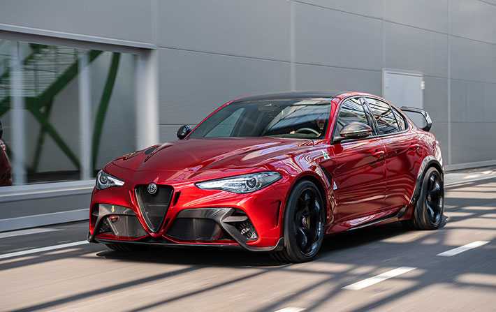Alfa Romeo dévoile la Giulia GTA
