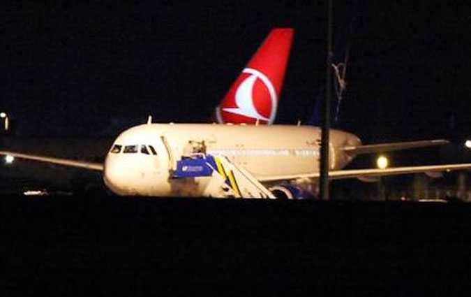 La présidence de la République autorise l’atterrissage d’un avion turc chargé d’aides aux Libyens