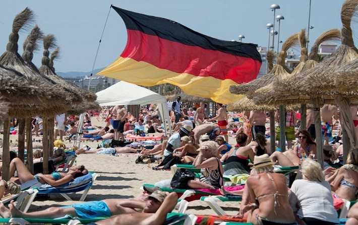 L’Allemagne déconseille à ses ressortissants les voyages touristiques en dehors de l’UE