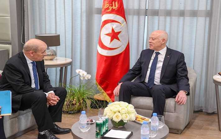 Le protocole a-t-il été violé lors de la visite de Kaïs Saïed en France?