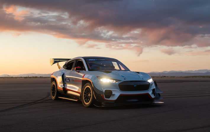 Mustang Mach-E 1400, le prototype électrique qui repousse les frontières des performances et du drift