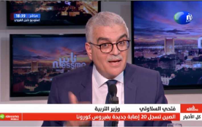 Le ministre de l’Education explique les raisons du maintien des cours